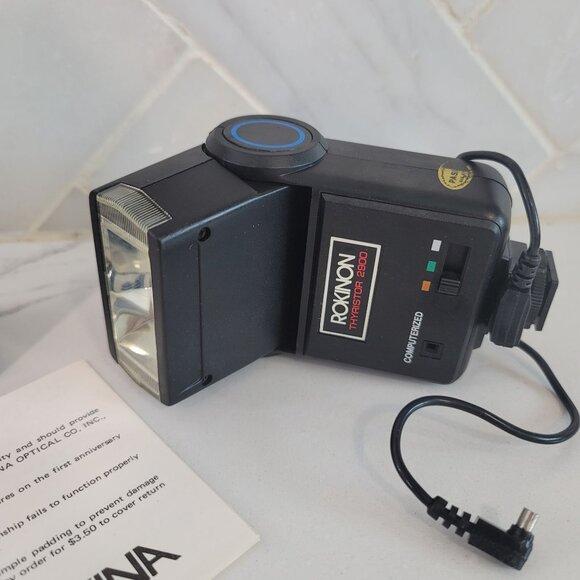 Rokinon 2900 Bounce Thyristor Flash For 35mm Cameras Automatic Computer Control - Picture 7 of 7